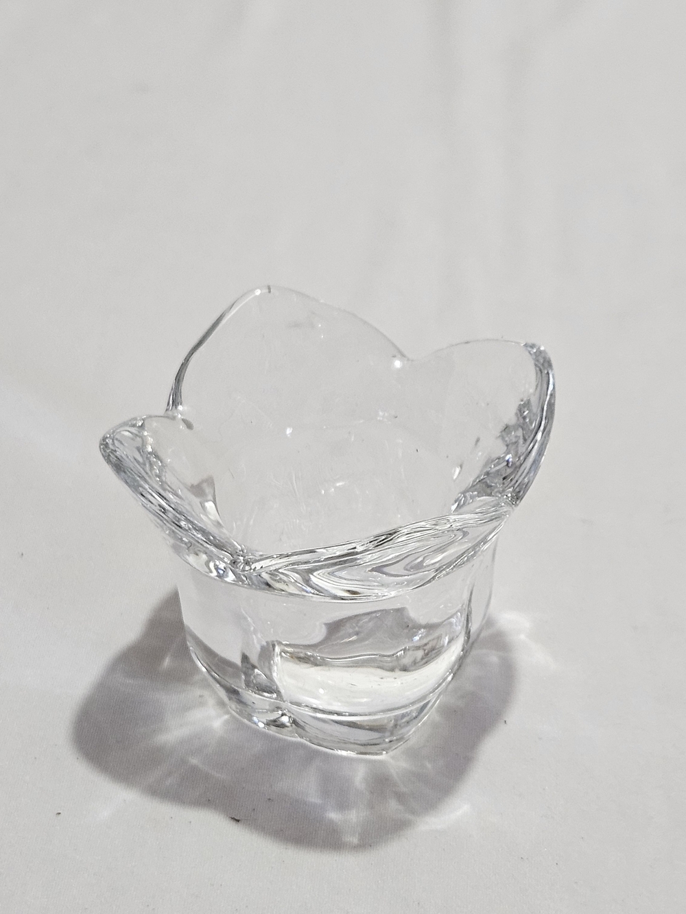 Vintage Style Clear Glass Flower Bowl • Trinket Dish Decor